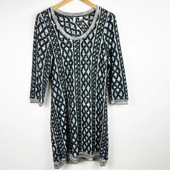 Moth Anthropologie Sweater Dress Black Gray Knit Pattern 3/4 Sleeve - Picture 2 of 12